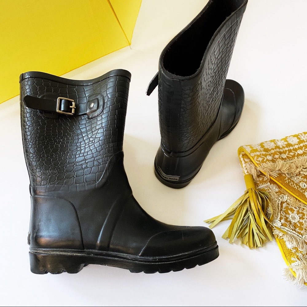 Michael Kors Croc Pattern Textured Rain Boots